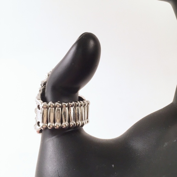 Stretch Ring Large Stone Rhinestones Fits 6-10 - Picture 5 of 7